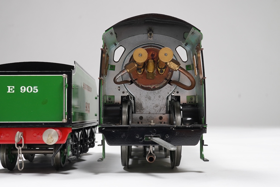 A Gauge One Aster Hobbies live steam Southern Railway Schools Class 4-4-0 tender locomotive, Tonbridge 905, with spirit fired working two cylinder slide valve motion. Together with assembly diagrams and some other paperw
